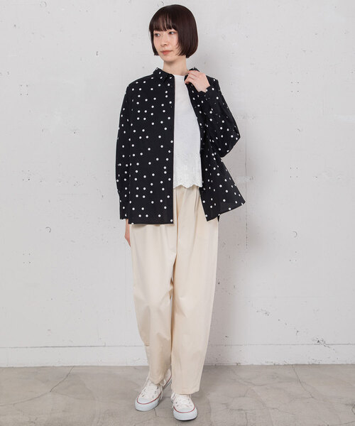POU DOU DOU（プードゥドゥ）の「ランダムドットプリントバックタックシャツ（シャツ/ブラウス・レディース・スミクロ/ネイビー・M）」の14枚目の写真