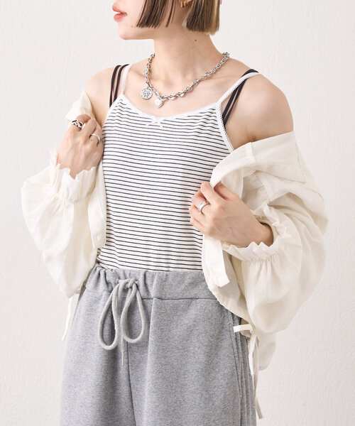 w closet(ダブルクローゼット)の「ボーダーレースキャミ(キャミソール・レディース・ブルー/ブラック/ピンク・FREE)」の6枚目の写真