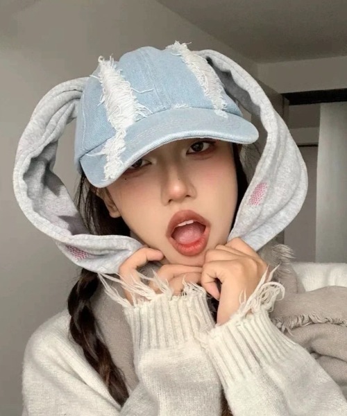 出品３１日迄　最終値‼️超美品˚✧₊⁎❝᷀ົཽ≀ˍ̮ ❝᷀ົཽ⁎⁺˳✧༚キャップ セール】ユニセックス ダメージデニム耳キャップ（キャップ