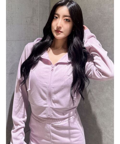 GYDA（ジェイダ）の「GYDA Short ラメパーカー【SETUP着用可】（パーカー・レディース・グレー/オフホワイト/パープル/ブラック・FREE）」の18枚目の写真