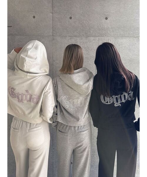 GYDA（ジェイダ）の「GYDA Short ラメパーカー【SETUP着用可】（パーカー・レディース・グレー/オフホワイト/パープル/ブラック・FREE）」の22枚目の写真