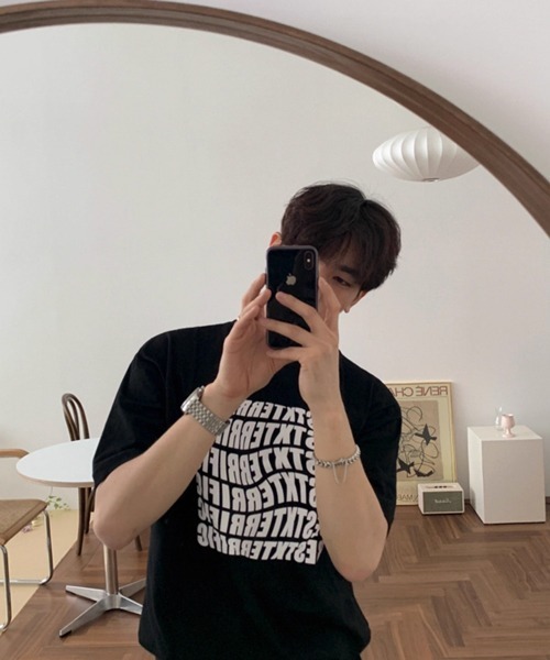NOWLE(ノウル)の「【NOWLE】ウェーブロゴ クルーネック 半袖 Tシャツ(Tシャツ/カットソー・メンズ・ブラック/レッド・MEDIUM/LARGE/X-LARGE)」の15枚目の写真