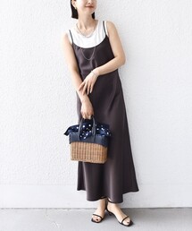 〈手洗い可能〉バック デザイン サテン キャミ ワンピース