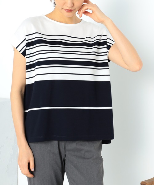 GALLORIA(ギャローリア)の「パネルボーダープルオーバー(Tシャツ/カットソー・レディース・ネイビー/ライトベージュ・LL/S/M/L)」の1枚目の写真