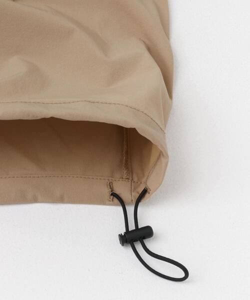 ITEMS URBANRESEARCH（アイテムズ アーバンリサーチ）の「ナイロンストレッチイージーパンツ（その他パンツ・メンズ・ベージュ/カーキ/ブラック・MEDIUM/LARGE）」の10枚目の写真