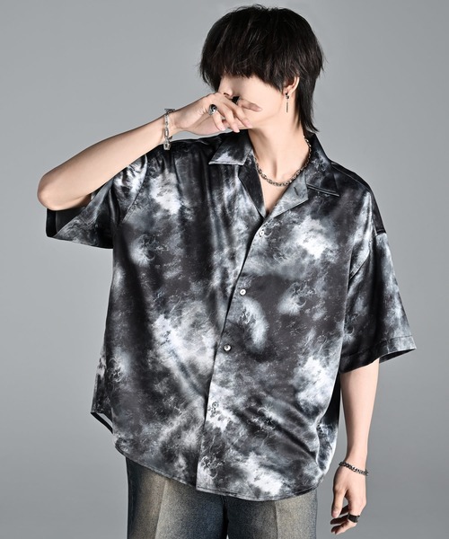 ADRER（アドラー）の「surgical stainless rod ear cuff / サージカルステンレス ロッドイヤーカフ（イヤーカフ・メンズ・シルバー系2/シルバー系1/シルバー系3・FREE）」の10枚目の写真