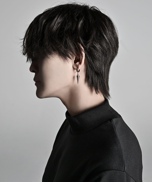 ADRER（アドラー）の「surgical stainless rod ear cuff / サージカルステンレス ロッドイヤーカフ（イヤーカフ・メンズ・シルバー系2/シルバー系1/シルバー系3・FREE）」の13枚目の写真