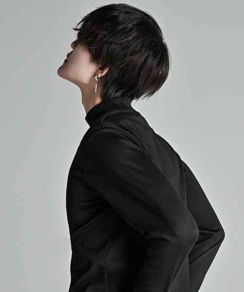 ADRER（アドラー）の「surgical stainless rod ear cuff / サージカルステンレス ロッドイヤーカフ（イヤーカフ・メンズ・シルバー系2/シルバー系1/シルバー系3・FREE）」の15枚目の写真