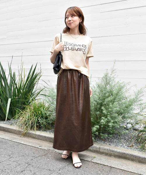 le.coeur blanc（ルクールブラン）の「《手洗い可能》シャイニーナロースカート（スカート・レディース・グレイッシュベージュ/ブラウン・38）」の21枚目の写真