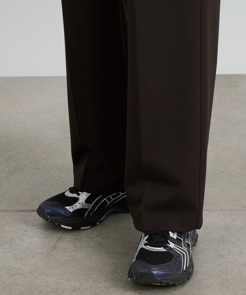 STUDIOUS（ステュディオス）の「【STUDIOUS×CITY TOKYO】ライクラストレートスラックス（スラックス・メンズ・グレー/ダークブラウン・2/1/3）」の5枚目の写真