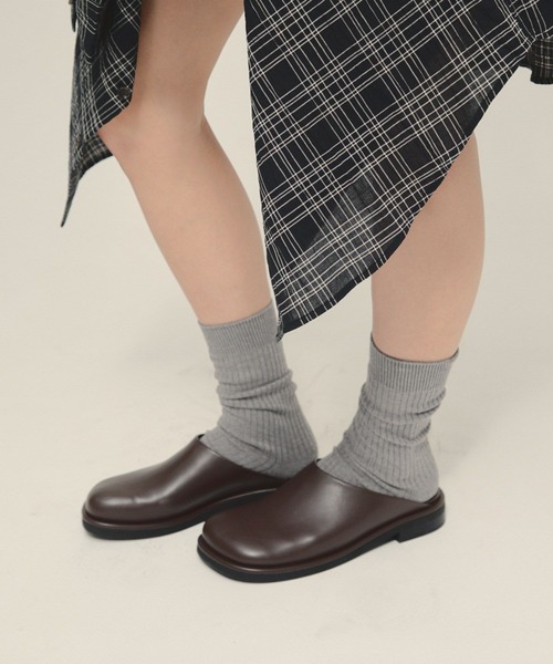 eL（エル）の「【eL】Clogs Mules/575297（サンダル・レディース・ブラウン/ブラック・MEDIUM/LARGE）」の22枚目の写真