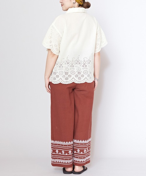 チャイハネ（チャイハネ）の「【チャイハネ】ヴィハナシフリー刺繍開襟シャツ（シャツ/ブラウス・レディース・ターコイズブルー/ホワイト/ブラック/パープル・FREE）」の8枚目の写真