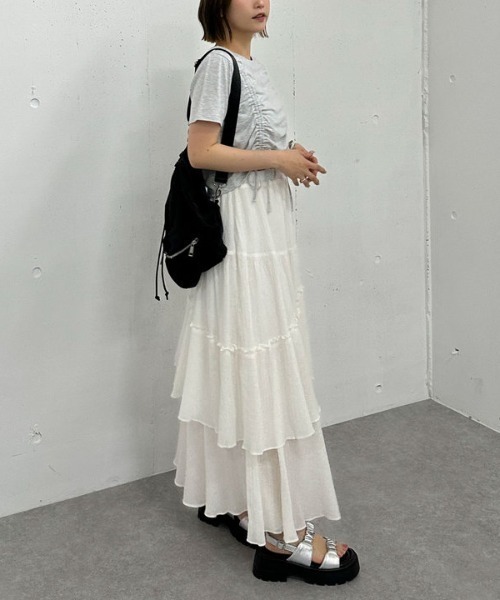 archives(アルシーヴ)の「コットン楊柳ティアードスカート(スカート・レディース・ブラック/オフホワイト・SMALL/MEDIUM)」の18枚目の写真