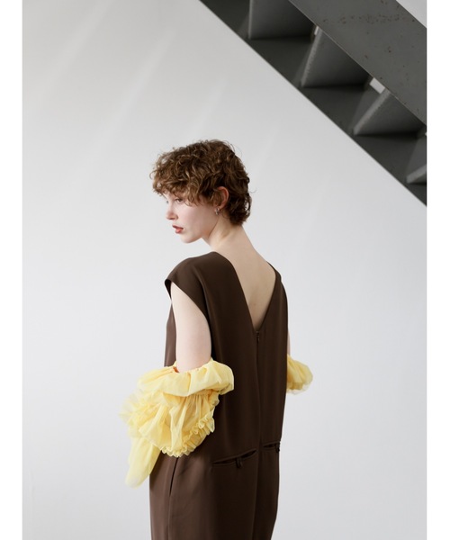 Katrin TOKYO(カトリーントーキョー)の「3way tulle sleeve all-in-one(サロペット/オーバーオール・レディース・ブルー/ダークブラウン/ベージュ系・S/M/XS-Short/XS-Regular)」の1枚目の写真