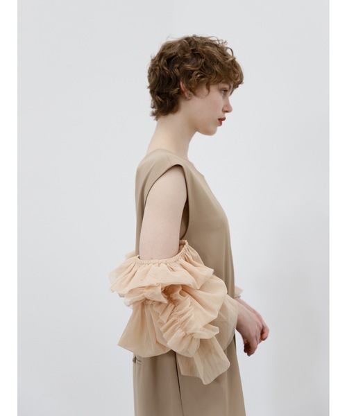 Katrin TOKYO(カトリーントーキョー)の「3way tulle sleeve all-in-one(サロペット/オーバーオール・レディース・ブルー/ダークブラウン/ベージュ系・S/M/XS-Short/XS-Regular)」の12枚目の写真