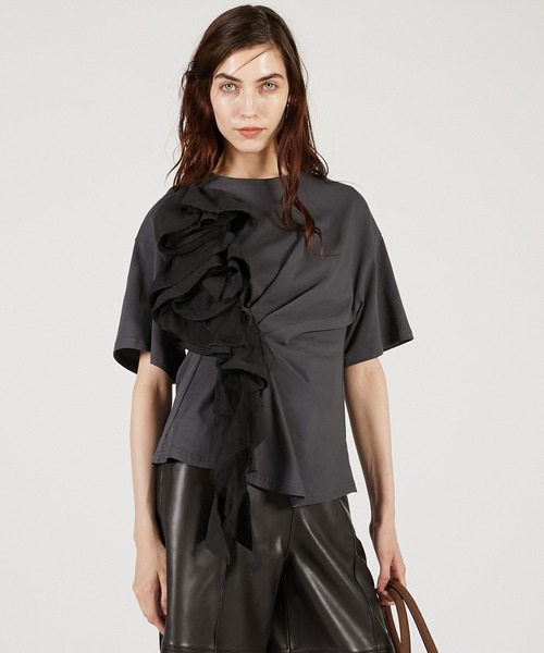 PRANK PROJECT（プランクプロジェクト）の「ローズラッフルTEE / Rose Ruffled T-Shirt（Tシャツ/カットソー・レディース・グレー/ホワイト/イエロー・FREE）」の2枚目の写真