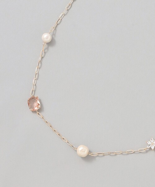 amaca(アマカ)の「ガラススターステーションネックレス(ネックレス・レディース・ゴールド・FREE)」の5枚目の写真