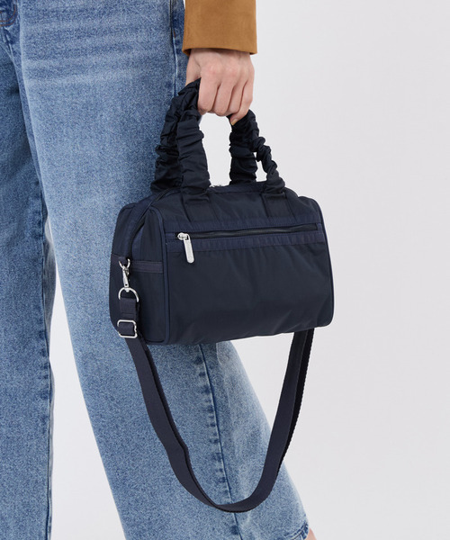 LeSportsac(レスポートサック)の「GH EVERYDAY SM SATCHEL ディープシーブルー(ショルダーバッグ・レディース・ブルー・FREE)」の2枚目の写真