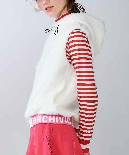 archivio（アルチビオ）の「<LADIES>フード付きシャギーベスト（ベスト・レディース・ライトブルー/ホワイト/ベージュ・L/M/S）」の13枚目の写真