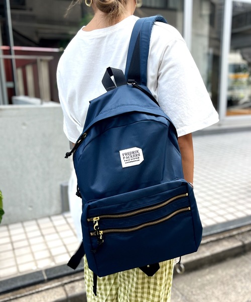 FREDRIK PACKERS（フレドリックパッカーズ）の「FREDRIK PACKERS /フレドリックパッカーズ / 420D FIELD PACK GOLD FASTENER（バックパック/リュック・レディース・ブラック/カーキ/ネイビー・ONESIZE）」の3枚目の写真
