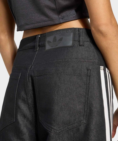 adidas(アディダス)の「Adilenium シーズン 4 チームガイスト バギー シャイン デニム パンツ / アディダスオリジナルス adidas Originals(デニムパンツ・レディース・ブラック・35inch/34inch/32inch/33inch/28inch/30inch/29inch/26inch/27inch/31inch)」の4枚目の写真