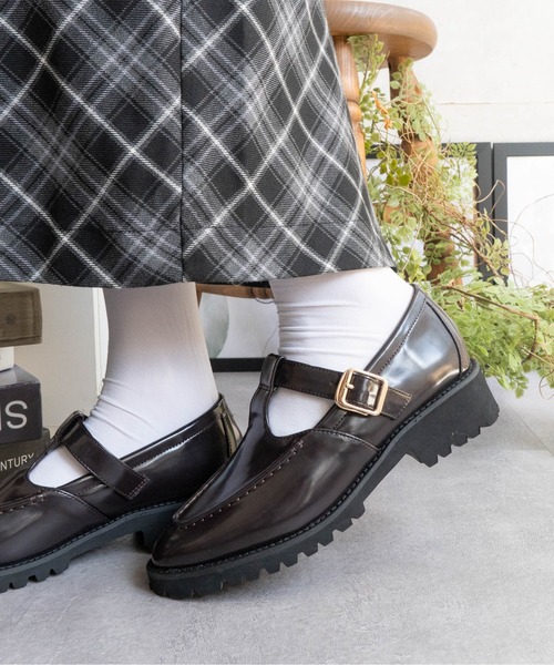 Fabby fabby（ファビィーファビィー）の「Tストラップローファー（ローファー・レディース・ブラック/ブラウン系その他・LARGE/MEDIUM/SMALL）」の19枚目の写真