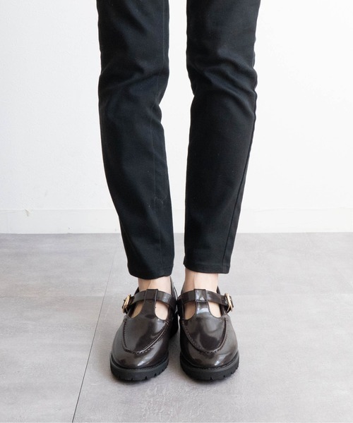 Fabby fabby（ファビィーファビィー）の「Tストラップローファー（ローファー・レディース・ブラック/ブラウン系その他・LARGE/MEDIUM/SMALL）」の7枚目の写真