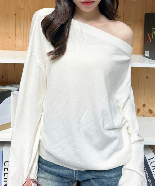 Ada.(エイダ)の「2WAY ボートネック ニット(ニット/セーター・レディース・ネイビー/ブラック×ホワイト/オフホワイト/ブラウン・FREE)」の2枚目の写真