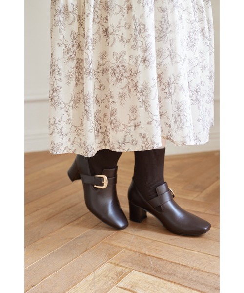 tocco closet（トッコ　クローゼット）の「リボン付きオープンデコルテシャーリングフラワートワルドジュイプリントワンピース（ワンピース・レディース・ブルー/オフホワイト・M）」の11枚目の写真