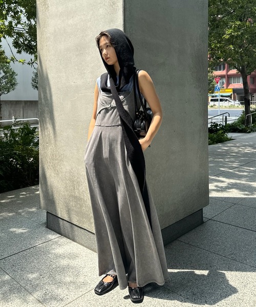 美品♡AMERI KARAMI RELAX ROMPERS カーキ ヴィンテージ Ameri KARAMI RELAX ROMPERS