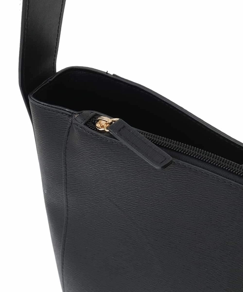 a.v.v（アーヴェヴェ）の「ワンハンドルA4トート（トートバッグ・レディース・ブラック/グレー系その他・38）」の18枚目の写真