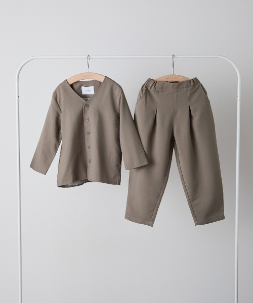 riziere(リジェール)の「シングルノーカラージャケットセットアップ(裏地チェック)(スーツセット・キッズ・ブラック/ブラウン/ライトブラウン/カーキ系・100/120/110/90/160/150/140/130)」の16枚目の写真