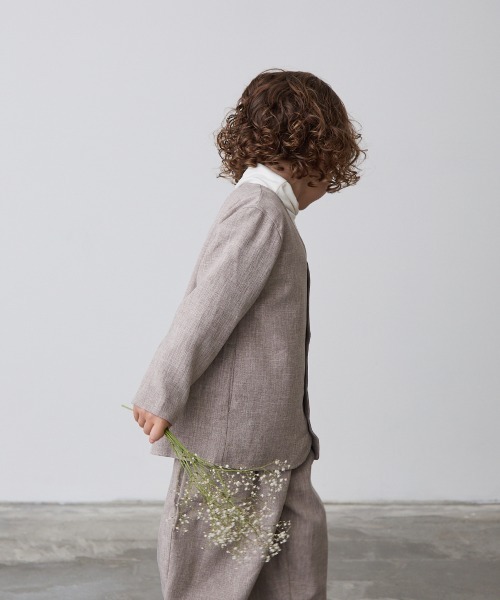 riziere(リジェール)の「シングルノーカラージャケットセットアップ(裏地チェック)(スーツセット・キッズ・ブラック/ブラウン/ライトブラウン/カーキ系・100/120/110/90/160/150/140/130)」の8枚目の写真