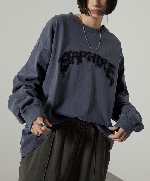 Alfred Alex（アルフレッドアレックス）の「【Alfred Alex】ヴィンテージ加工ピグメントロゴパッチロンT（Tシャツ/カットソー・メンズ・ブラック系/ブルー系/ダークブラウン/ブラック/ワイン/グレイッシュブルー・M/L）」の4枚目の写真