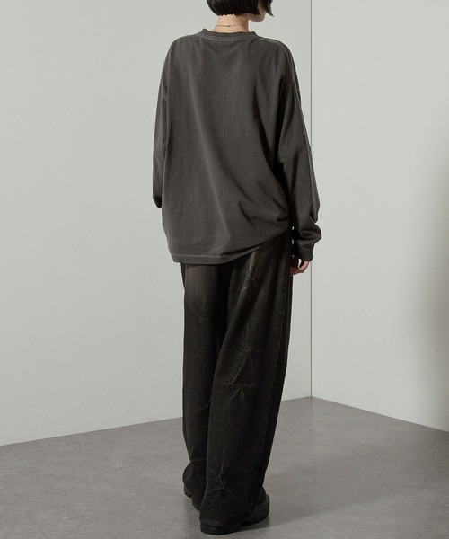 Alfred Alex（アルフレッドアレックス）の「【Alfred Alex】ヴィンテージ加工ピグメントロゴパッチロンT（Tシャツ/カットソー・メンズ・ブラック系/ブルー系/ダークブラウン/ブラック/ワイン/グレイッシュブルー・M/L）」の13枚目の写真