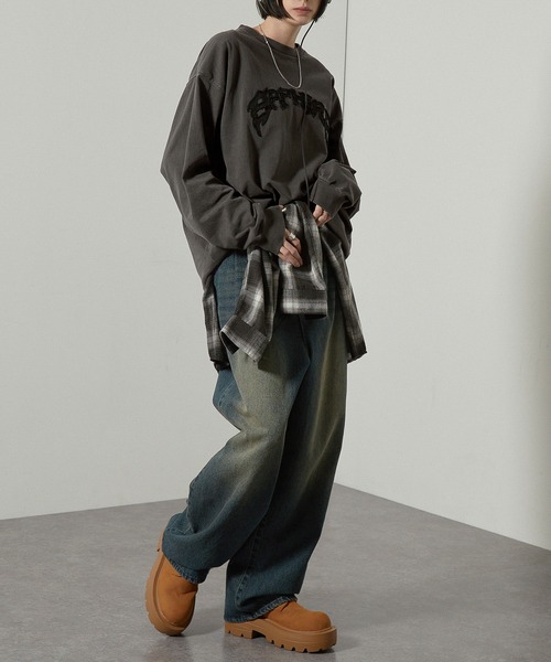 Alfred Alex（アルフレッドアレックス）の「【Alfred Alex】ヴィンテージ加工ピグメントロゴパッチロンT（Tシャツ/カットソー・メンズ・ブラック系/ブルー系/ダークブラウン/ブラック/ワイン/グレイッシュブルー・M/L）」の16枚目の写真