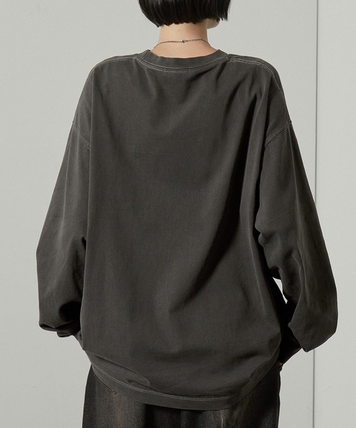 Alfred Alex（アルフレッドアレックス）の「【Alfred Alex】ヴィンテージ加工ピグメントロゴパッチロンT（Tシャツ/カットソー・メンズ・ブラック系/ブルー系/ダークブラウン/ブラック/ワイン/グレイッシュブルー・M/L）」の21枚目の写真