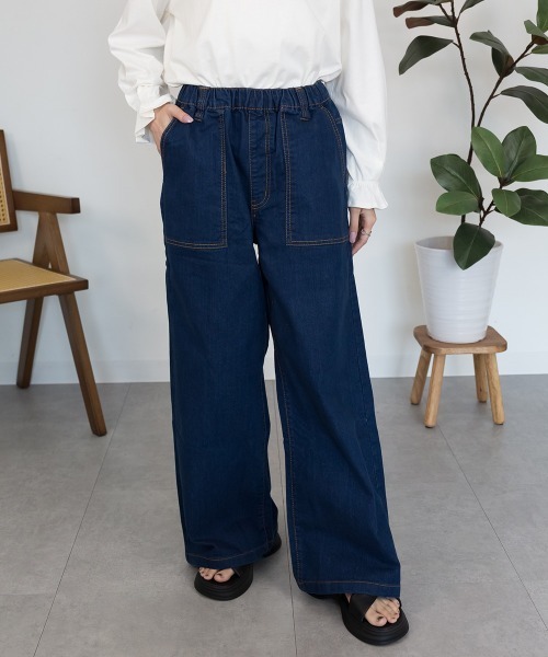 RCD(アールシーディー)の「ウエストゴムストレッチデニムベイカーパンツ(その他パンツ・レディース・ライトインディゴブルー/ワンウォッシュ/ブルー・M/LL/4L/L/3L)」の3枚目の写真