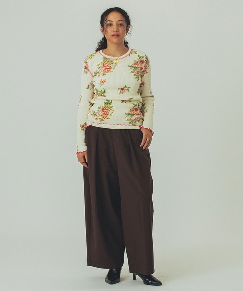 ROSE BUD（ローズバッド）の「(mag.by c)FLOWER PRINT WAFFLE TOP（Tシャツ/カットソー・レディース・オフホワイト/グレー・ONE SIZE）」の4枚目の写真