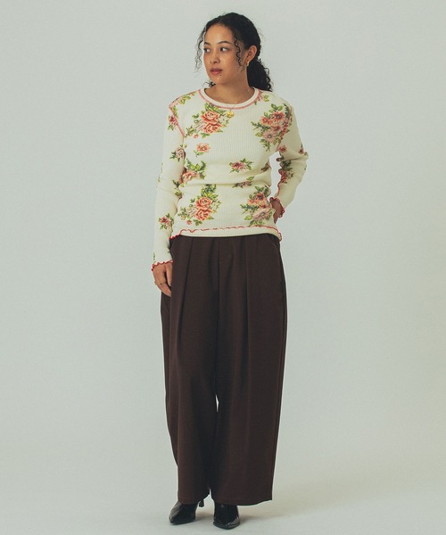 ROSE BUD（ローズバッド）の「(mag.by c)FLOWER PRINT WAFFLE TOP（Tシャツ/カットソー・レディース・オフホワイト/グレー・ONE SIZE）」の5枚目の写真