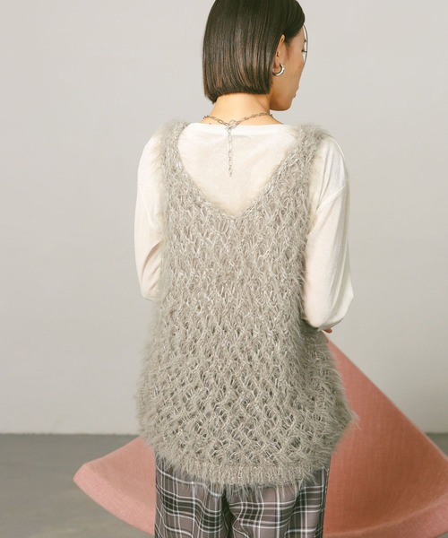 BAYFLOW(ベイフロー)の「シアーベロアプルオーバー(Tシャツ/カットソー・レディース・ブラック/オフホワイト/グレイッシュベージュ・FREE)」の6枚目の写真