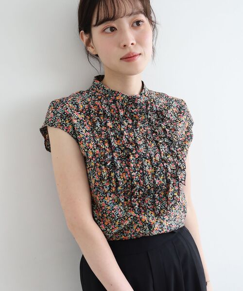 le.coeur blanc（ルクールブラン）の「《手洗い可能》リバティフロントフリルブラウス（シャツ/ブラウス・レディース・ブルー系その他2/レッド系その他2・38）」の12枚目の写真