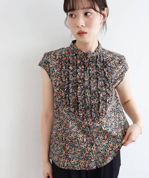 le.coeur blanc（ルクールブラン）の「《手洗い可能》リバティフロントフリルブラウス（シャツ/ブラウス・レディース・ブルー系その他2/レッド系その他2・38）」の13枚目の写真