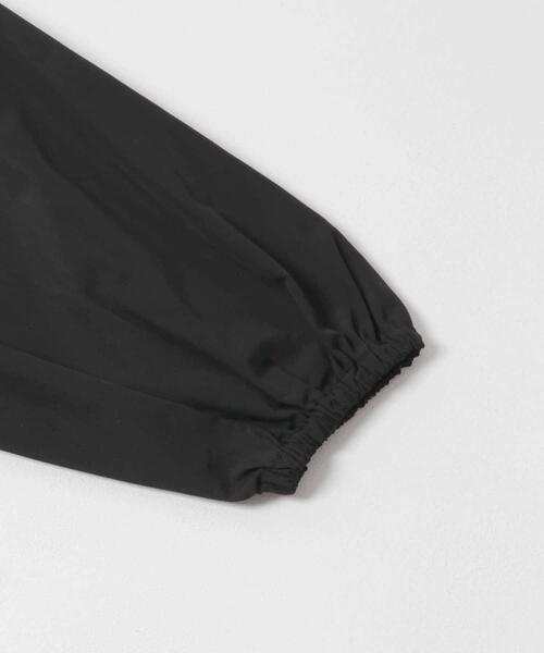 ITEMS URBANRESEARCH(アイテムズ アーバンリサーチ)の「Vネックボリュームスリーブブラウス(シャツ/ブラウス・レディース・ブラック/ホワイト/ベージュ・FREE)」の8枚目の写真