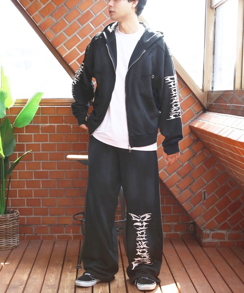 8(eight)(エイト)の「スプレー加工切り替えZIPパーカー(パーカー・メンズ・ブラック/ピンク/ホワイト・MEDIUM/LARGE)」の13枚目の写真