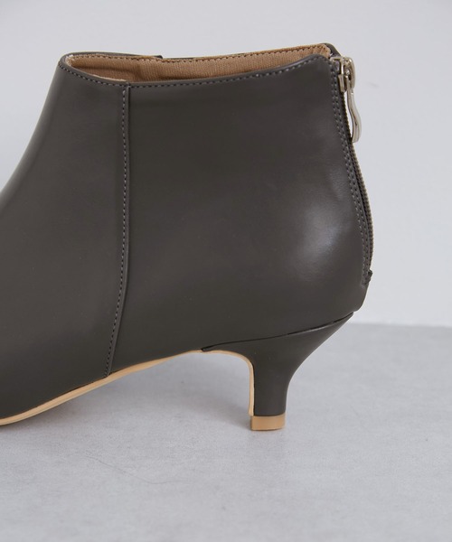 ROPE' PICNIC（ロペピクニック）の「ラインリフトショートブーツ（ブーツ・レディース・ブラック/グレー/ボルドー・23.0cm/23.5cm/24.0cm/24.5cm）」の7枚目の写真