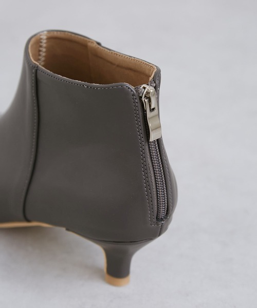 ROPE' PICNIC（ロペピクニック）の「ラインリフトショートブーツ（ブーツ・レディース・ブラック/グレー/ボルドー・23.0cm/23.5cm/24.0cm/24.5cm）」の8枚目の写真