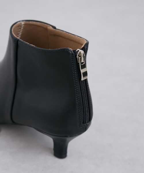 ROPE' PICNIC（ロペピクニック）の「ラインリフトショートブーツ（ブーツ・レディース・ブラック/グレー/ボルドー・23.0cm/23.5cm/24.0cm/24.5cm）」の19枚目の写真