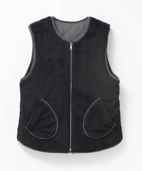 NAVY（ネイビー）の「NAVY ボア×タフタ リバーシブルZIPベスト【保温 撥水】（ベスト・レディース・オリーブ/ベージュ/グレー・FREE）」の15枚目の写真