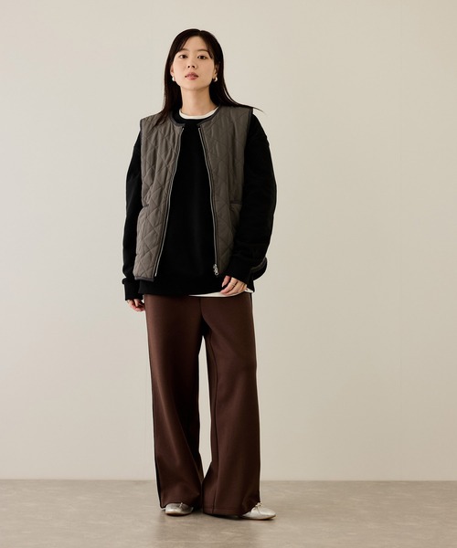 NAVY（ネイビー）の「NAVY ボア×タフタ リバーシブルZIPベスト【保温 撥水】（ベスト・レディース・オリーブ/ベージュ/グレー・FREE）」の18枚目の写真